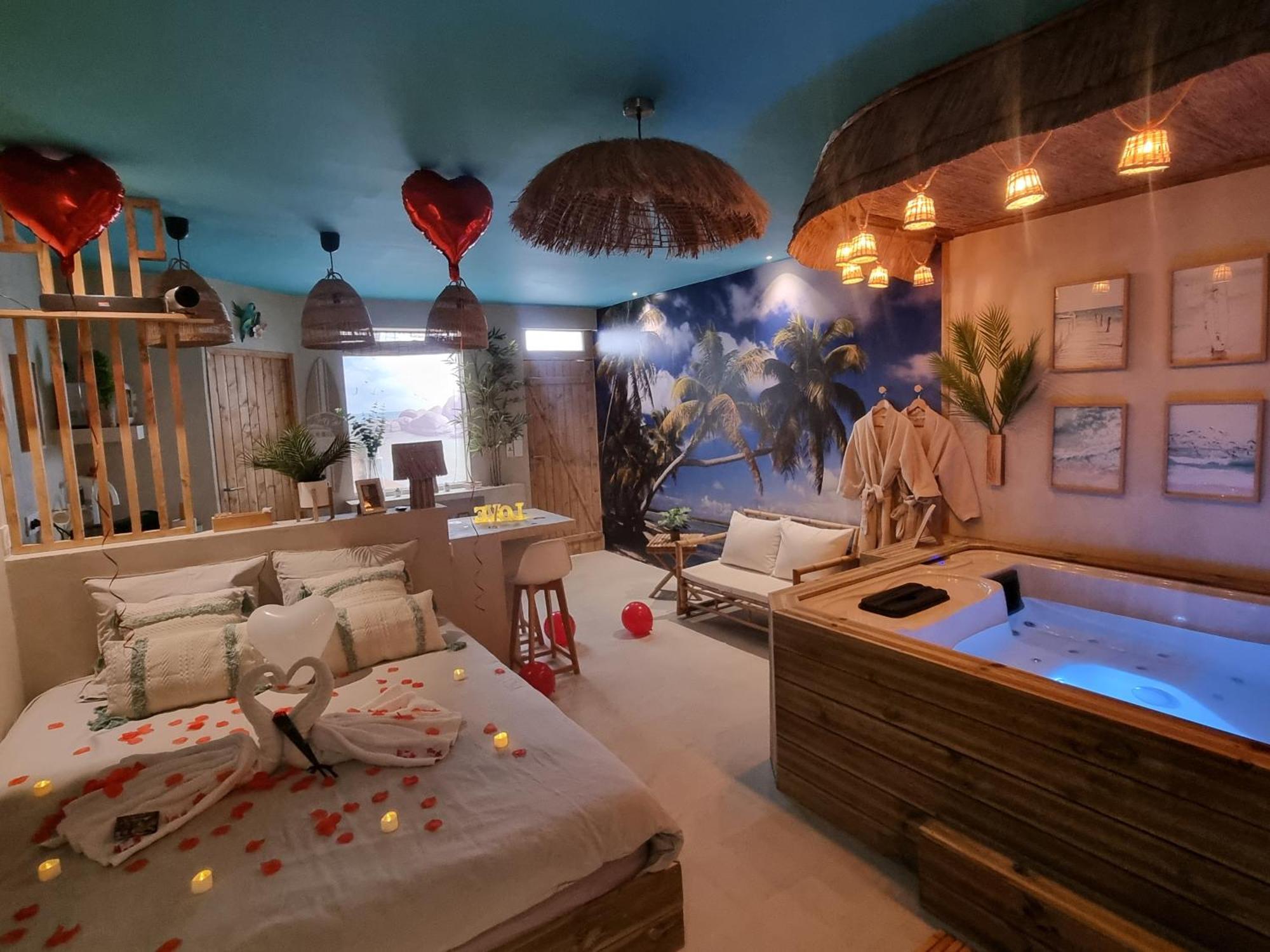 Les Spas De La Mer, Appart&Spa Aloha, 100M De La Plage, Plein Coeur Du Grau ル・グロー・デュ・ロワ エクステリア 写真