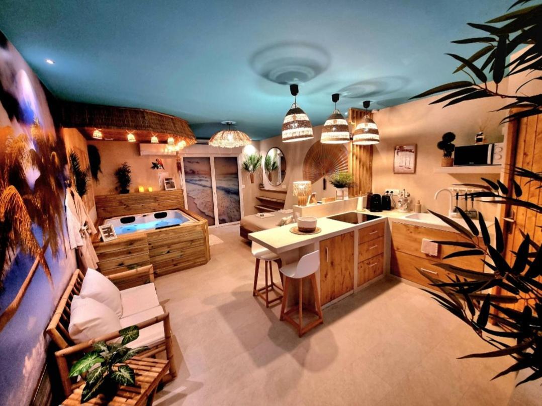 Les Spas De La Mer, Appart&Spa Aloha, 100M De La Plage, Plein Coeur Du Grau ル・グロー・デュ・ロワ エクステリア 写真