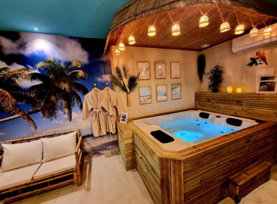 Les Spas De La Mer, Appart&Spa Aloha, 100M De La Plage, Plein Coeur Du Grau ル・グロー・デュ・ロワ エクステリア 写真