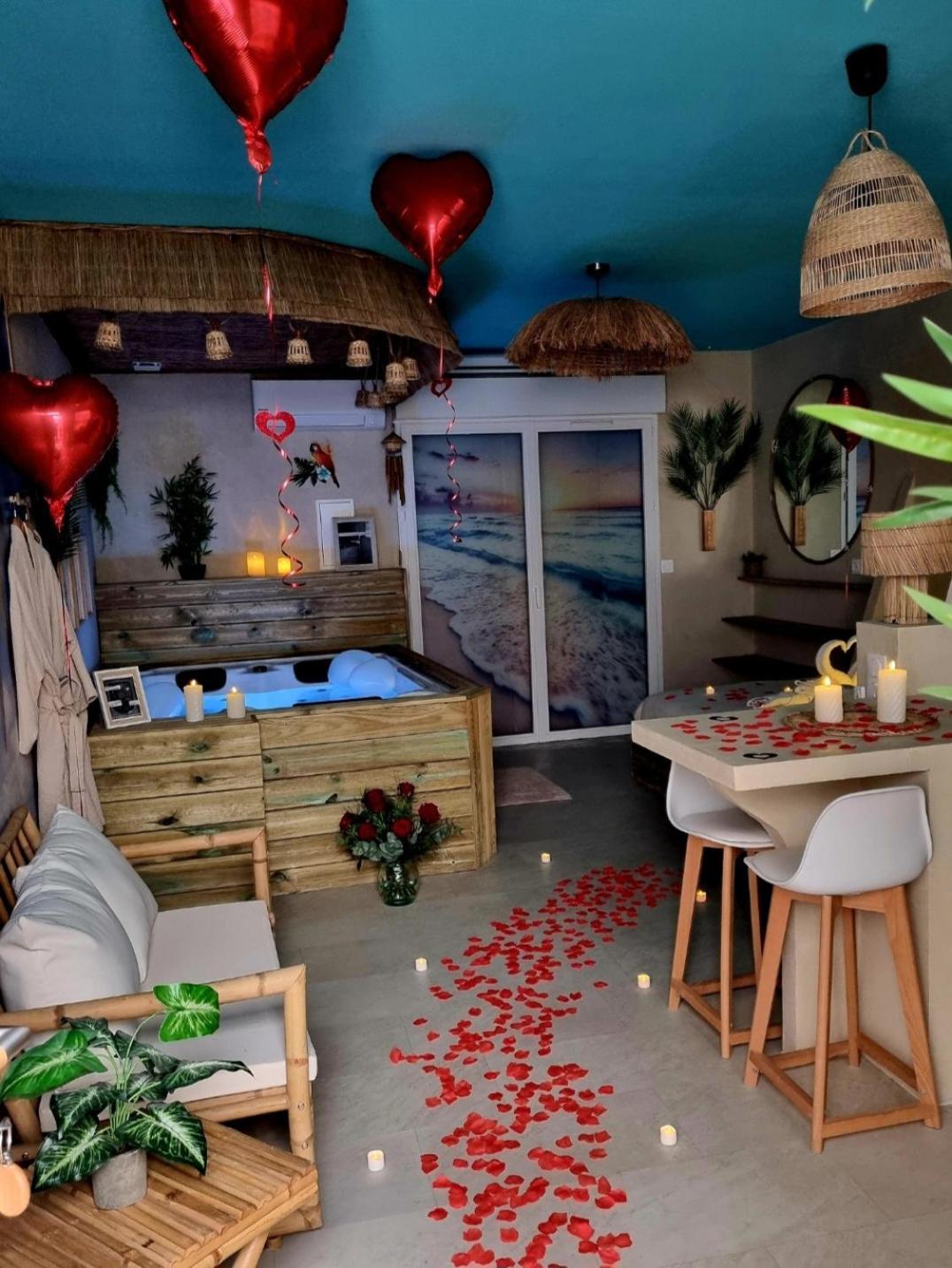 Les Spas De La Mer, Appart&Spa Aloha, 100M De La Plage, Plein Coeur Du Grau ル・グロー・デュ・ロワ エクステリア 写真