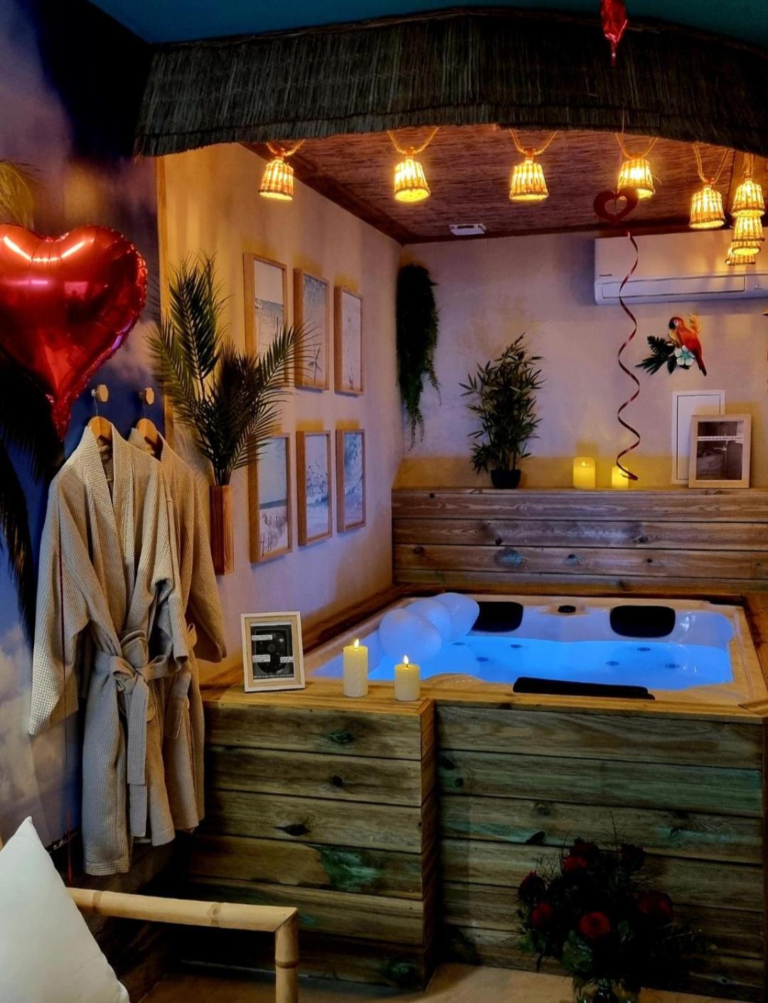 Les Spas De La Mer, Appart&Spa Aloha, 100M De La Plage, Plein Coeur Du Grau ル・グロー・デュ・ロワ エクステリア 写真